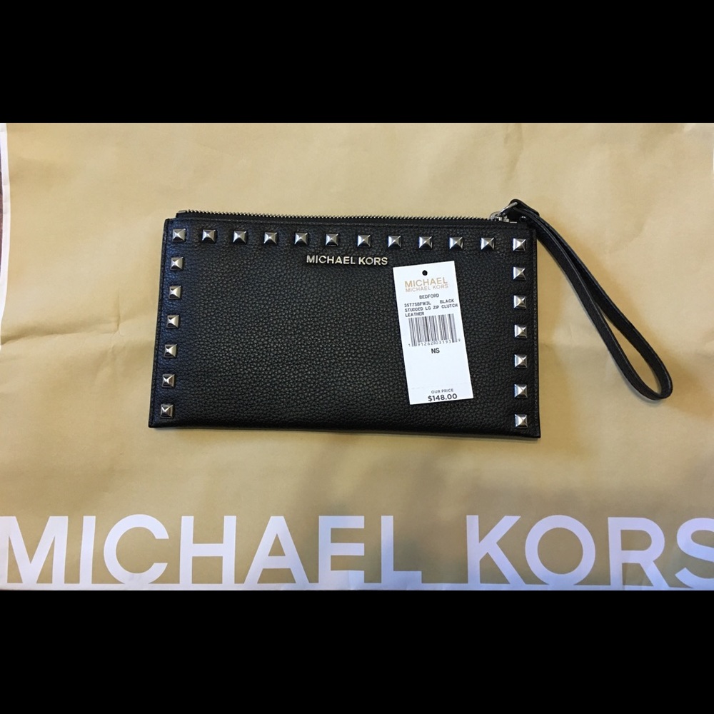 Michael Kors Wristlet